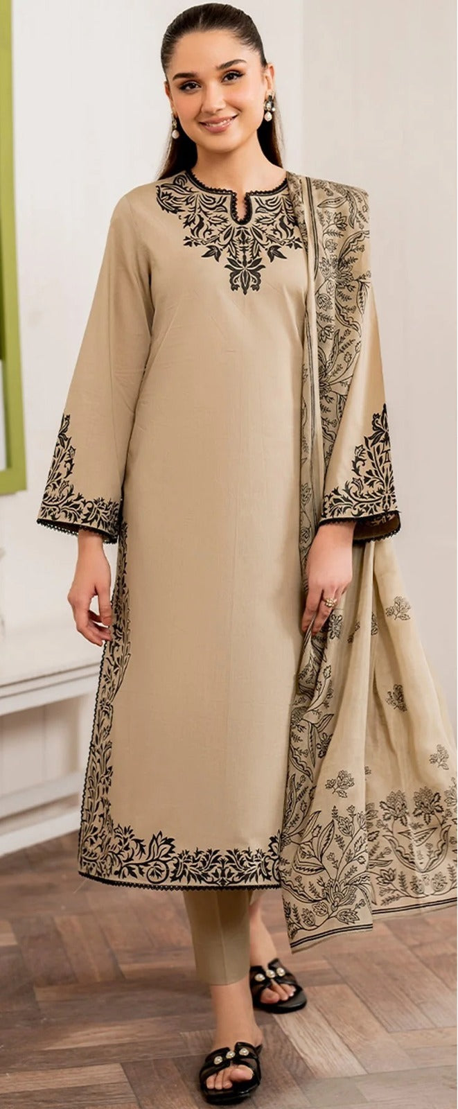 3pc Lawn Heavy Unstitched Embroidered